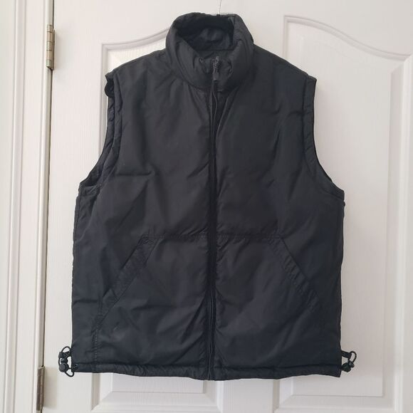 Gap Reversible Puffer Vest Size Medium - Picture 5 of 7